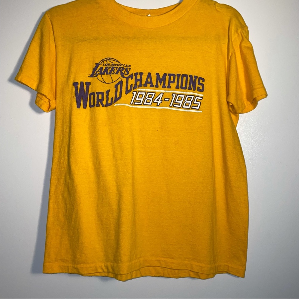 vintage los angeles lakers t shirt size medium